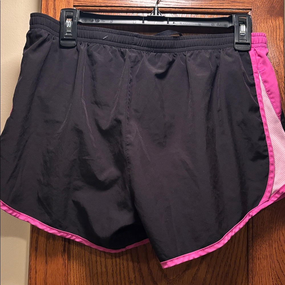 Nike Black Dri-FIT Women's Shorts - size Large - Picture 6 of 7